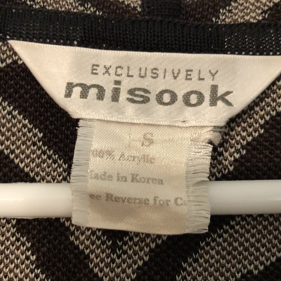 Exclusively Misook Zebra Animal Print Hooded Zipper Cardigan Size Small - Picture 6 of 7